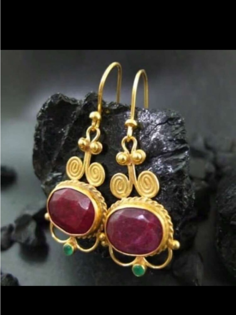 Gold-Tone Red Gem Drop Earrings - Unbranded R 554